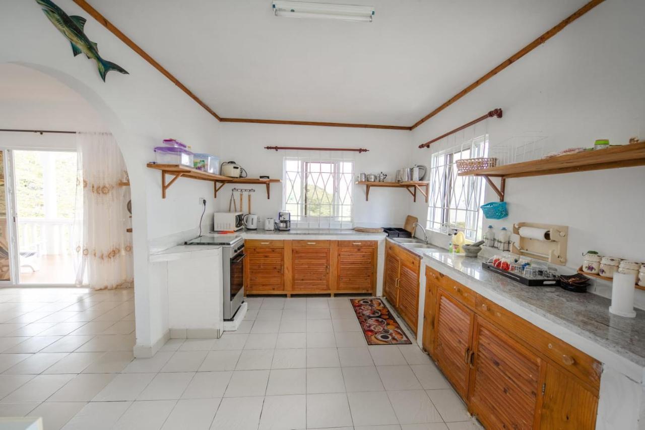 Maison Du Soleil Self Catering Anse Lazio Extérieur photo